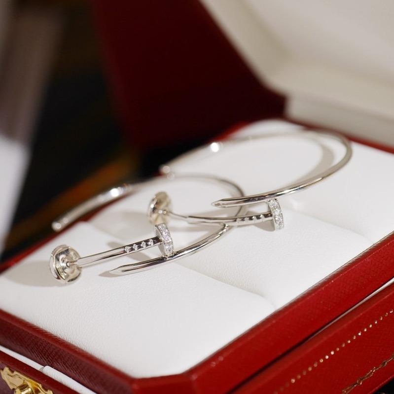 Miro JUSTE EARRINGS DIAMONDS 1.8MM