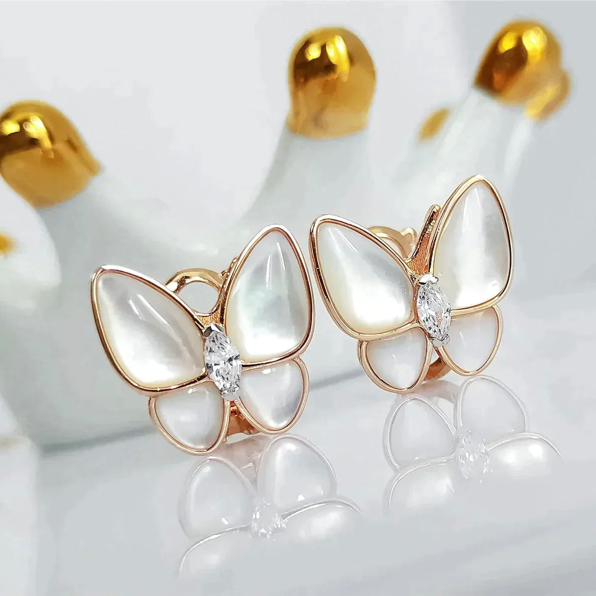 Miro BUTTERFLY MOP DIAMOND EARRINGS
