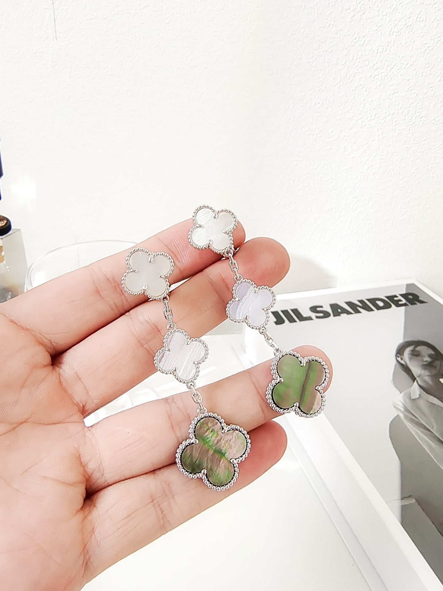 Miro CLOVER 3 MOTIFS CHALCEDONY DARK MOP SILVER EARRINGS