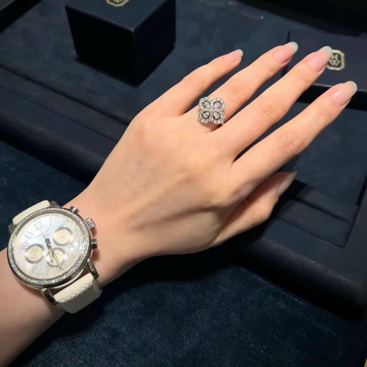Miro LOOP RING FULL MOTIF DIAMOND 16MM SILVE
