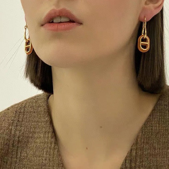 Miro HM O'MAILLON GOLD EARRINGS