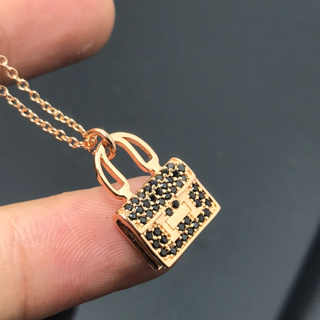 Miro HM NECKLACE ARRIVAL BLACK DIAMOND