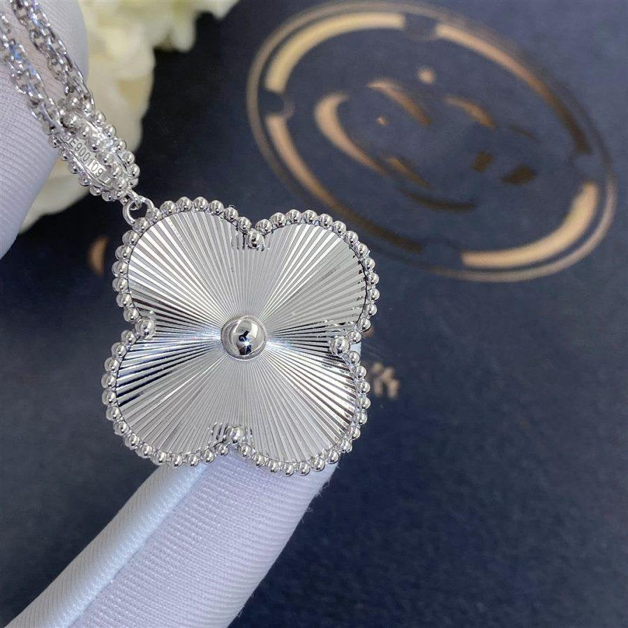 Miro CLOVER 25MM SILVER BIG CLOVER NECKLACE