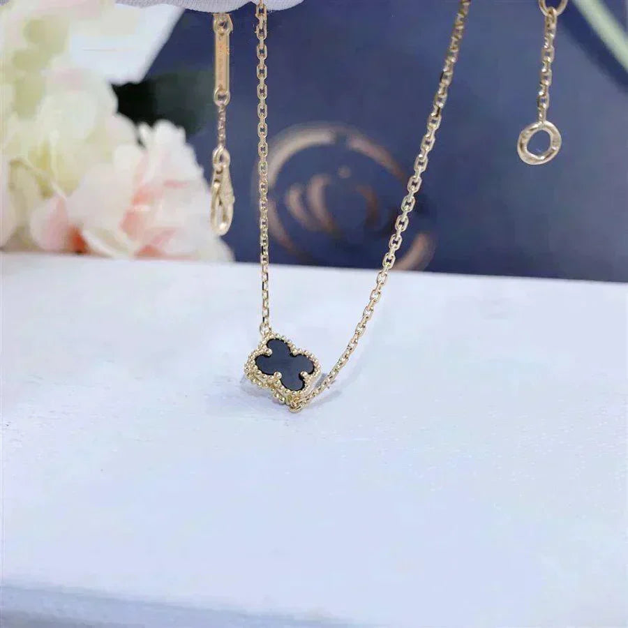 Miro クローバー オニキス シングル フラワー ブレスレット