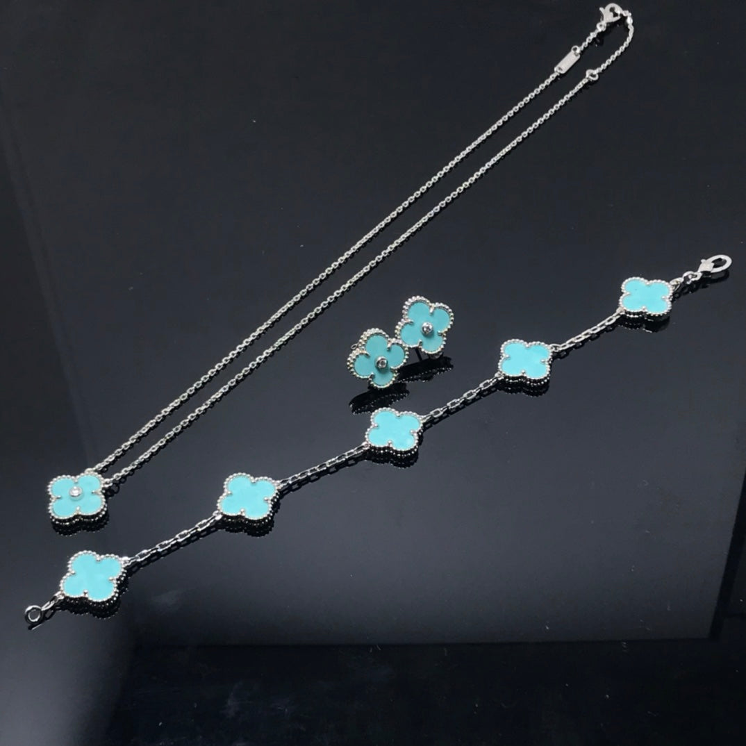 Miro CLOVER 1 DIAMOND BLUE SKY SILVER EARRINGS