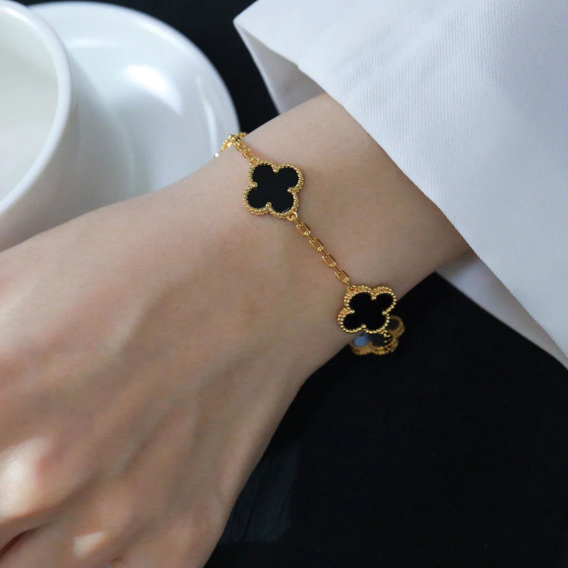 [Miro ]New CLOVER 5 MOTIF ONYXS BRACELET COLLECTION