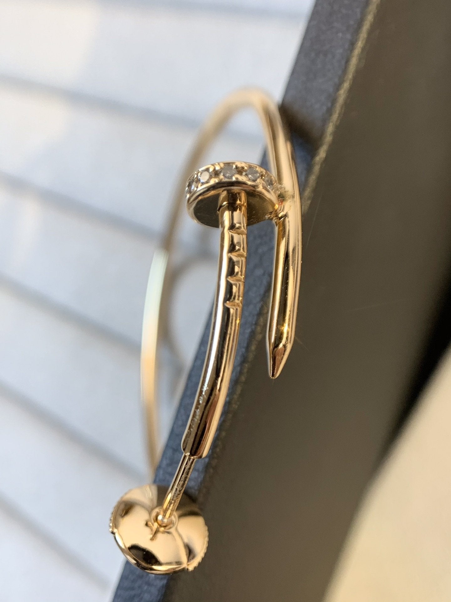 Miro JUSTE EARRINGS GOLD DIAMONDS 1.8MM