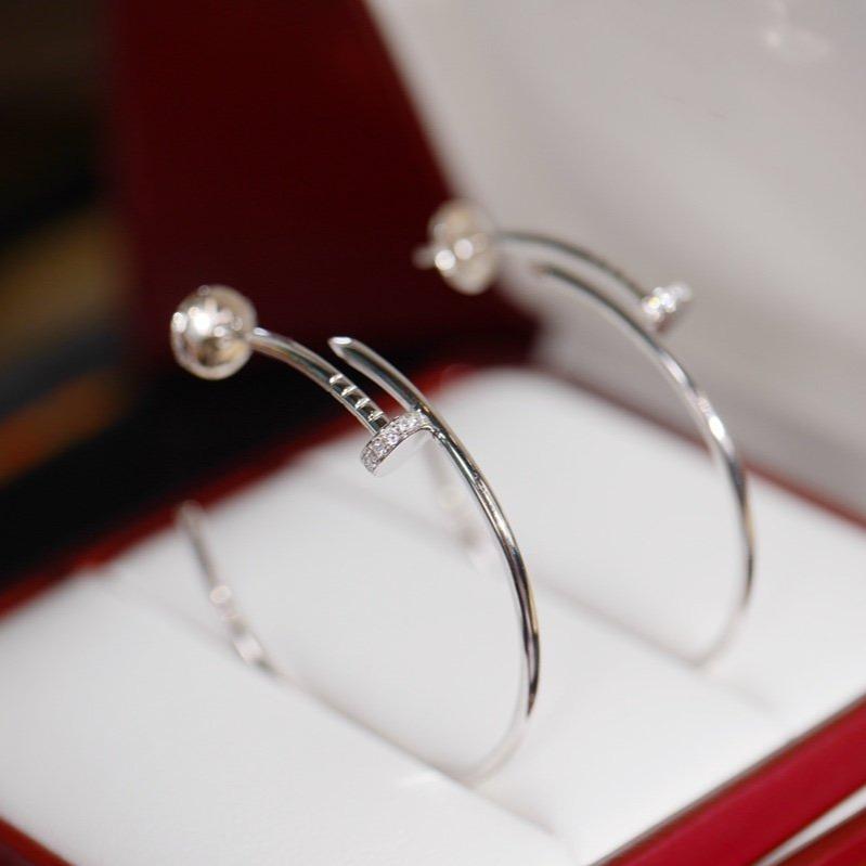 Miro JUSTE EARRINGS DIAMONDS 1.8MM