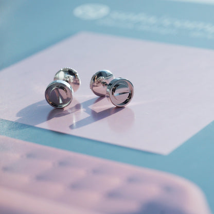 Miro LOVE EARRINGS SILVER 10MM