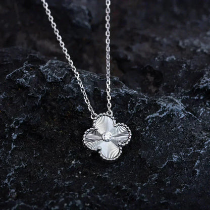 Miro CLOVER  15MM DIAMOND LASER NECKLACE SILVER