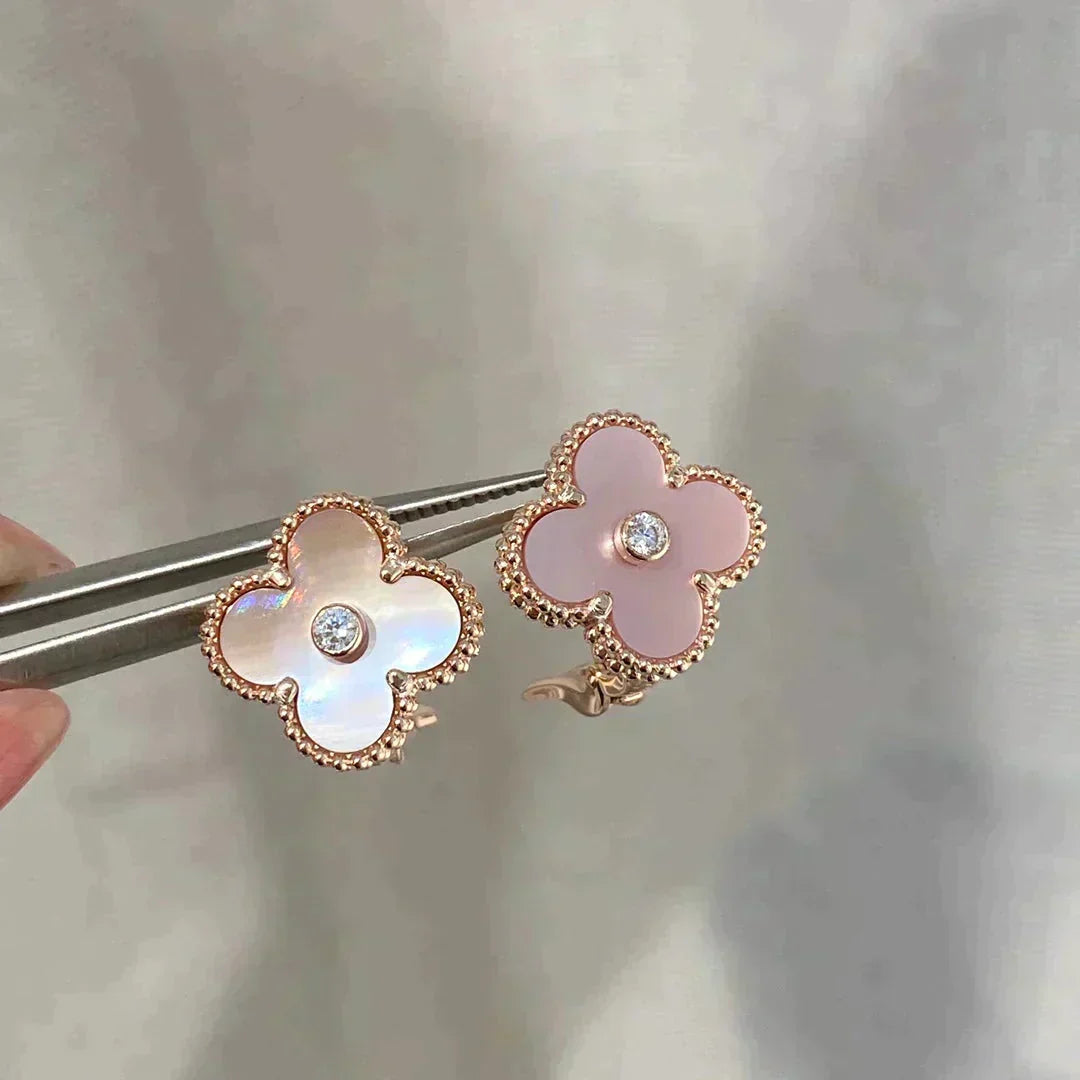 Miro CLOVER MEDIUM 1 MOTIFS  PINK MOP DIAMOND EARRINGS