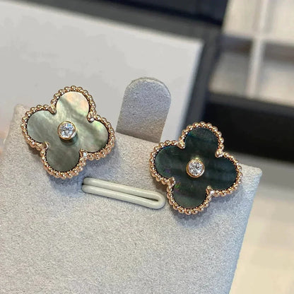 Miro CLOVER MEDIUM 1 MOTIFS GRAY MOP  DIAMOND EARRINGS