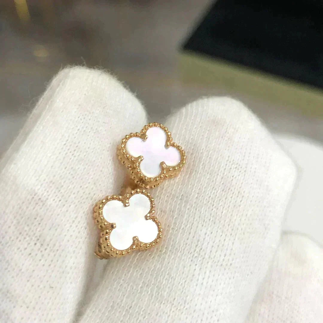 Miro CLOVER MINI 9.5MM WHITE MOP EARRINGS