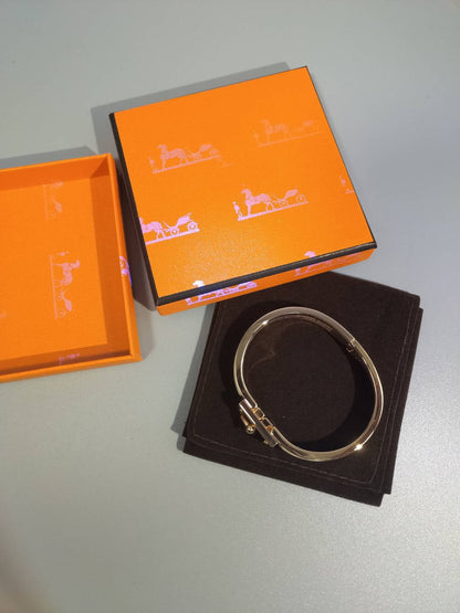 Miro H ORANGE BRACELET