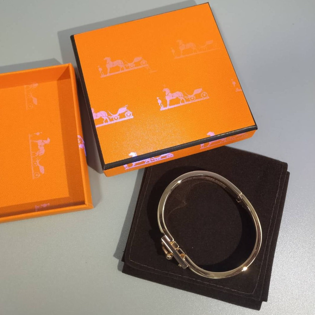 Miro H RED BRACELET