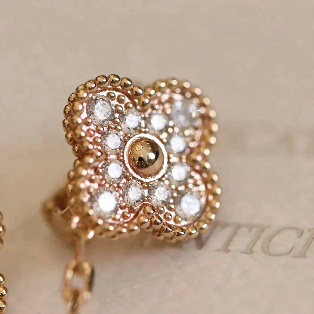 Miro CLOVER MEDIUM 1 MOTIFS FUll DIAMOND EARRINGS