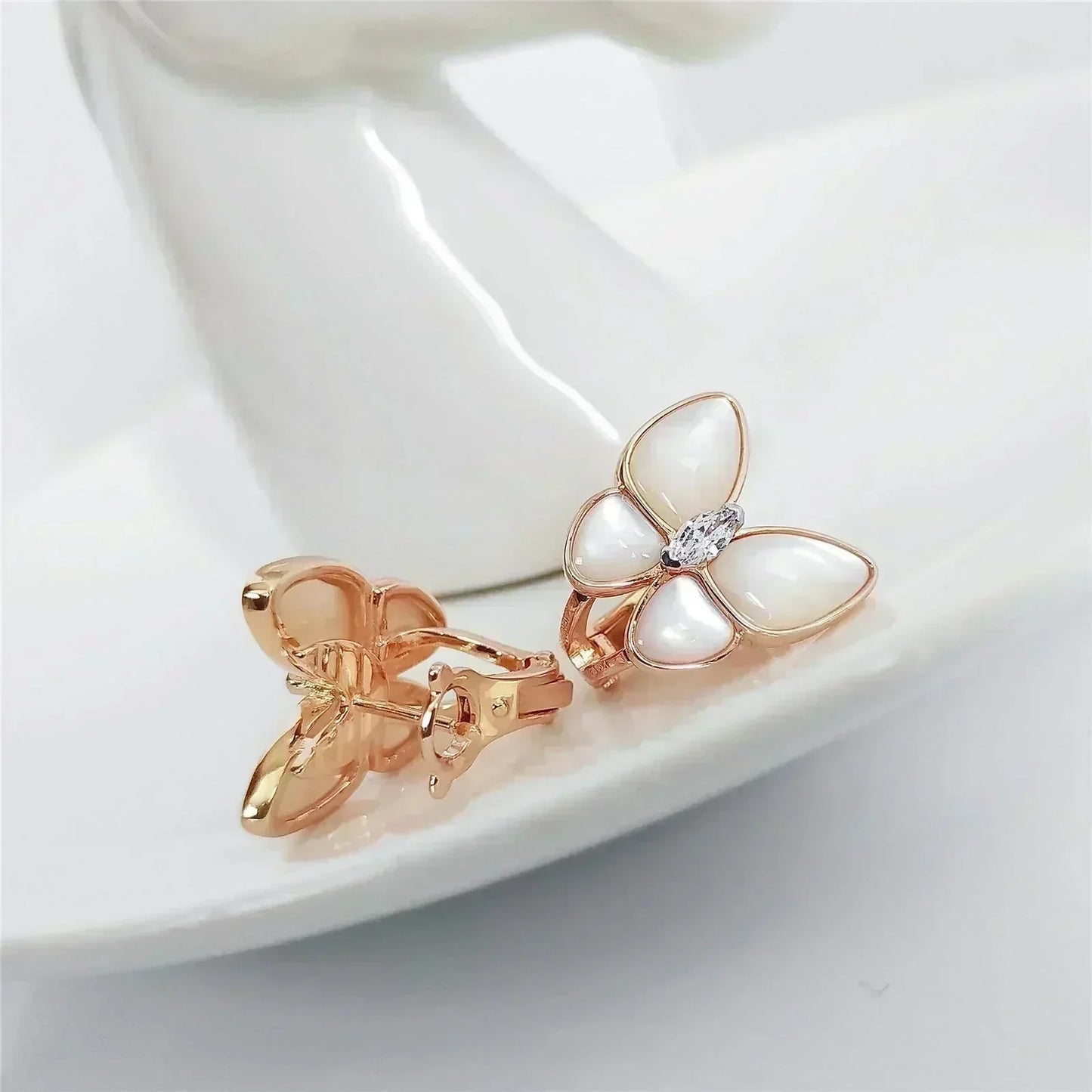 Miro BUTTERFLY MOP DIAMOND EARRINGS
