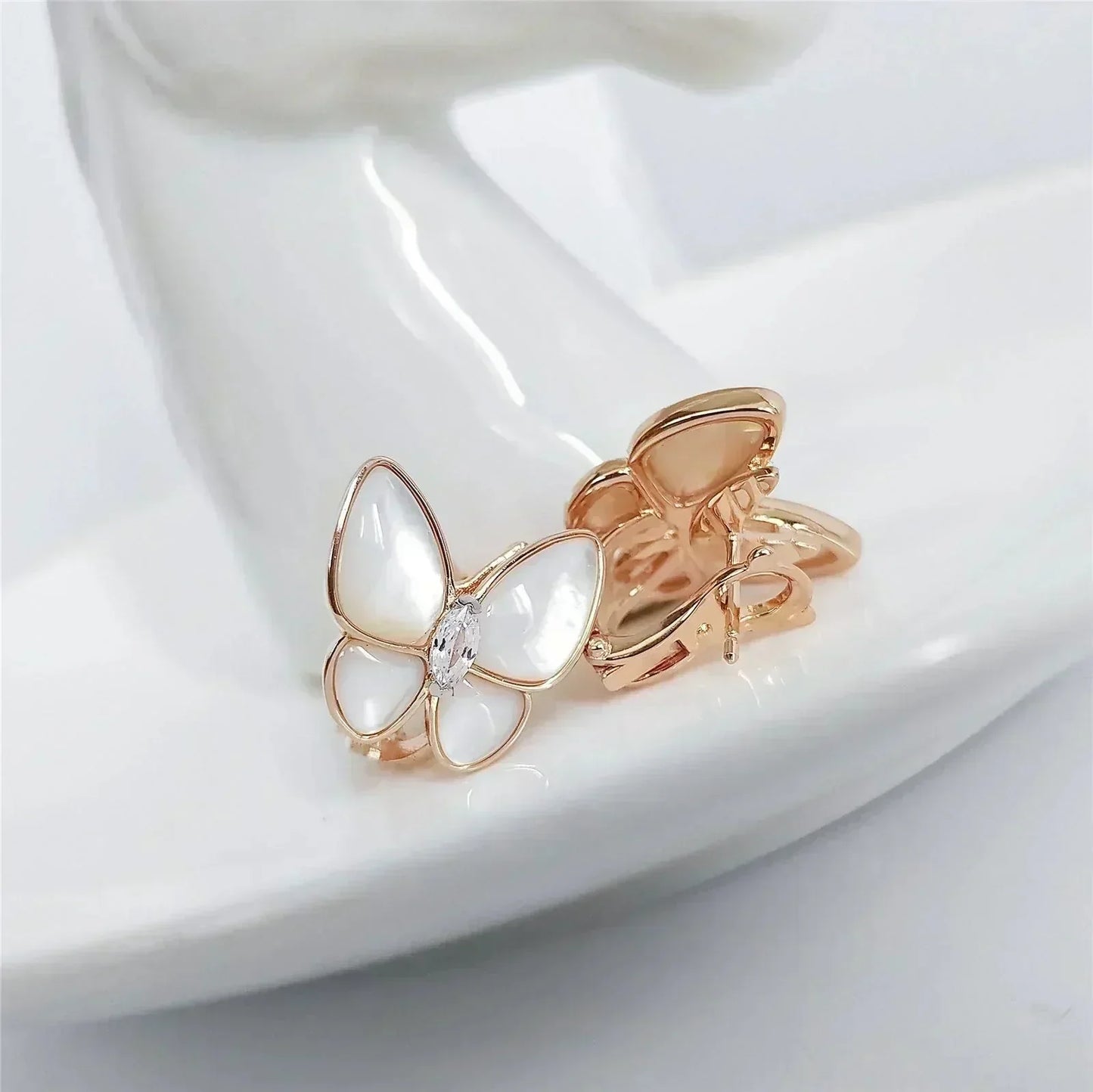 Miro BUTTERFLY MOP DIAMOND EARRINGS