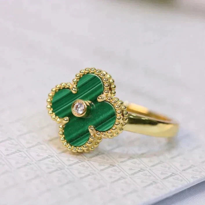 Miro CLOVER MALACHITE RING GOLD DIAMOND