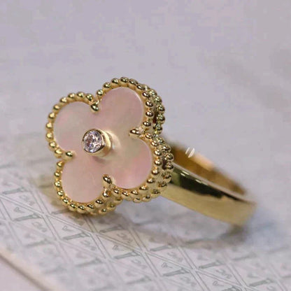 Miro CLOVER PINK MOP RING GOLD DIAMOND