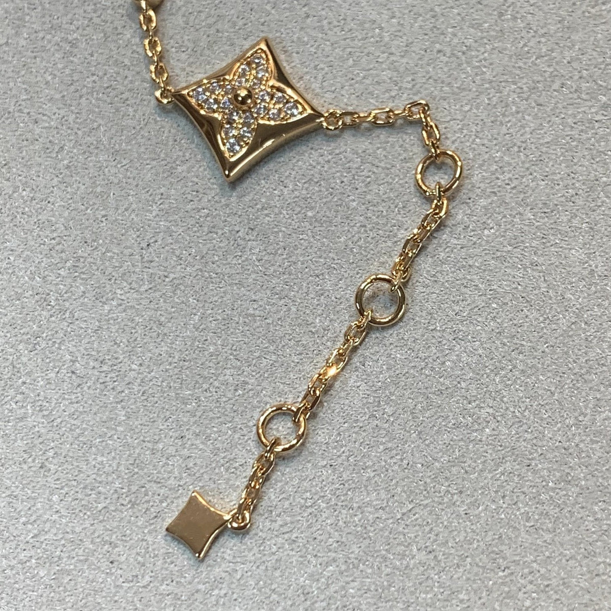 Miro STAR AND SUN 4 MOTIFS GOLD DIAMONDS BRACELET