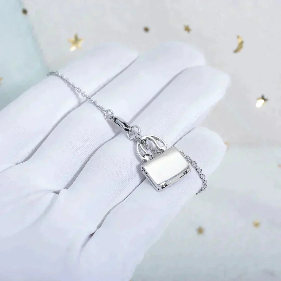 Miro AMULETTE PEDANT SILVER NECKLACE