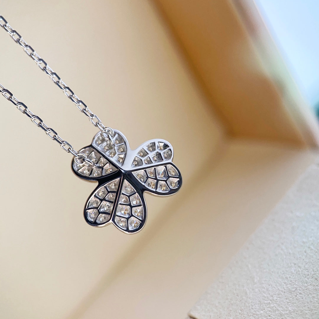 Miro CLOVER DIAMOND NECKLACE SILVER