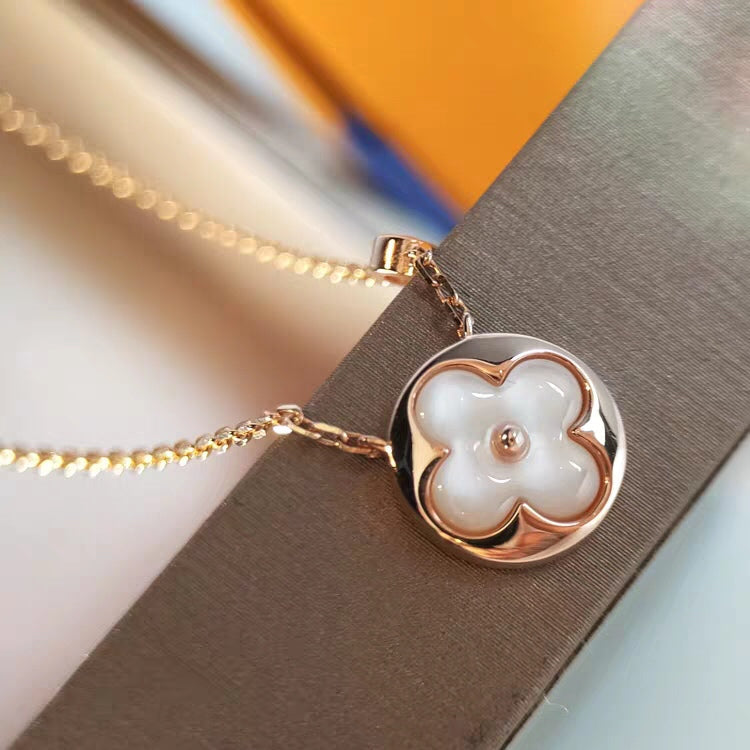 Miro SUN MOP GOLD 1 DIAMOND NECKLACE