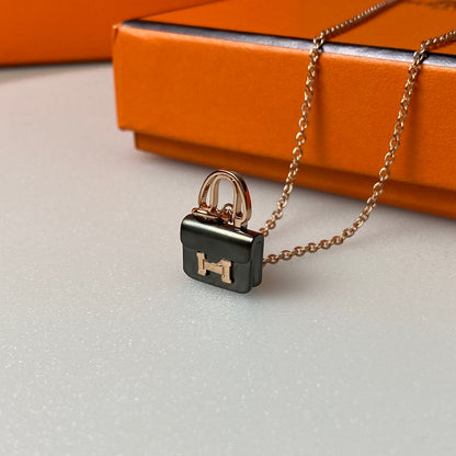 Miro CONSTANCE BLACK PEDANT PINK GOLD NECKLACE