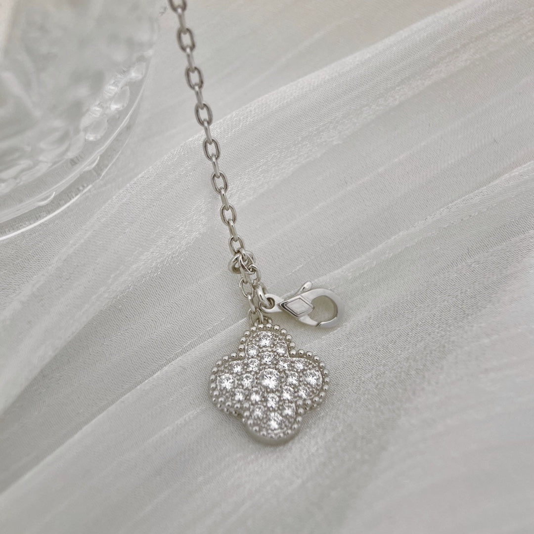 Miro CLOVER 5 MOTIFS SILVER DIAMONDS NECKLACE
