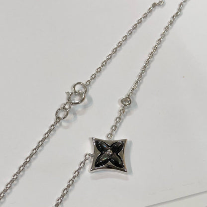 Miro STAR BLACK MOP NECKLACE
