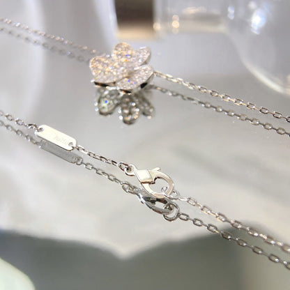 Miro FLOWER DIAMOND NECKLACE