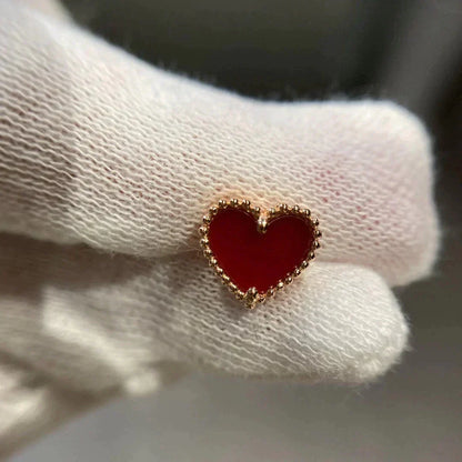 Miro HEART CARNELIAN STUD EARRINGS