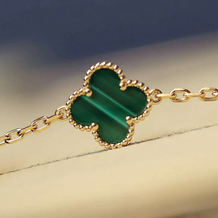 Miro CLOVER 20 MOTIFS MALACHITE DIAMOND NECKLACE