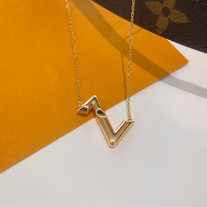 Miro VOLTE UPSIDE DOWN NECKLACE