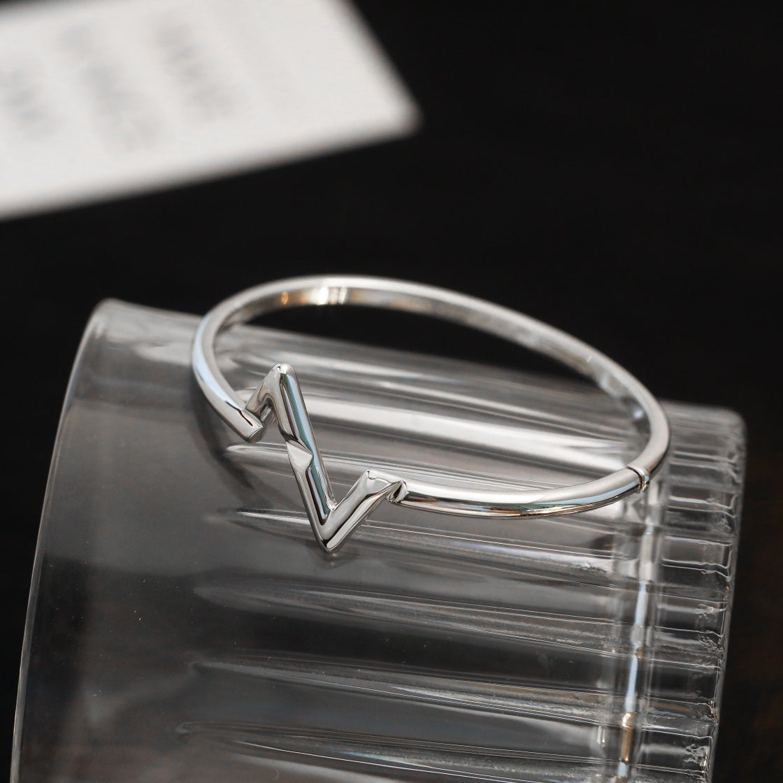 Miro VOLTE UPSITE DOWN BRACELET