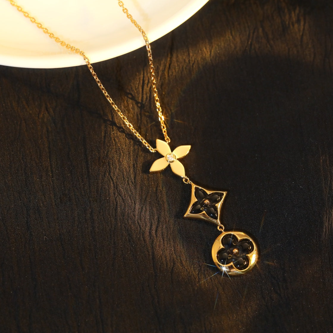 Miro STAR AND SUN ONYX PINK GOLD NECKLACE