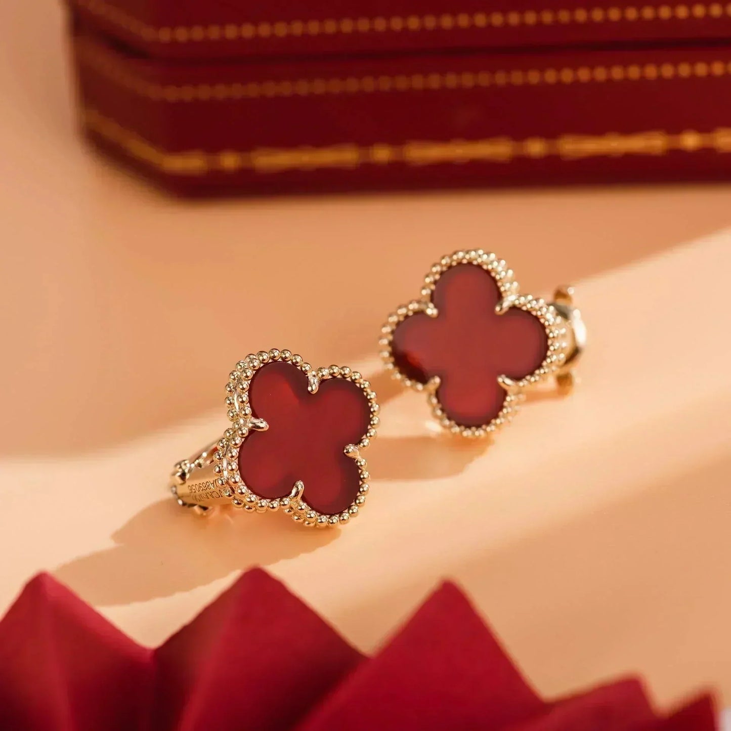 Miro CLOVER MEDIUM 1 MOTIFS CARNELIAN  EARRINGS