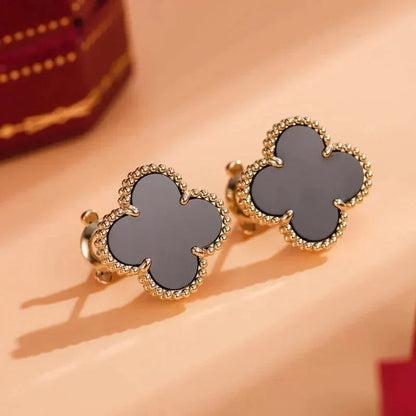 Miro CLOVER MEDIUM 1 MOTIFS  ONYX STUD EARRINGS