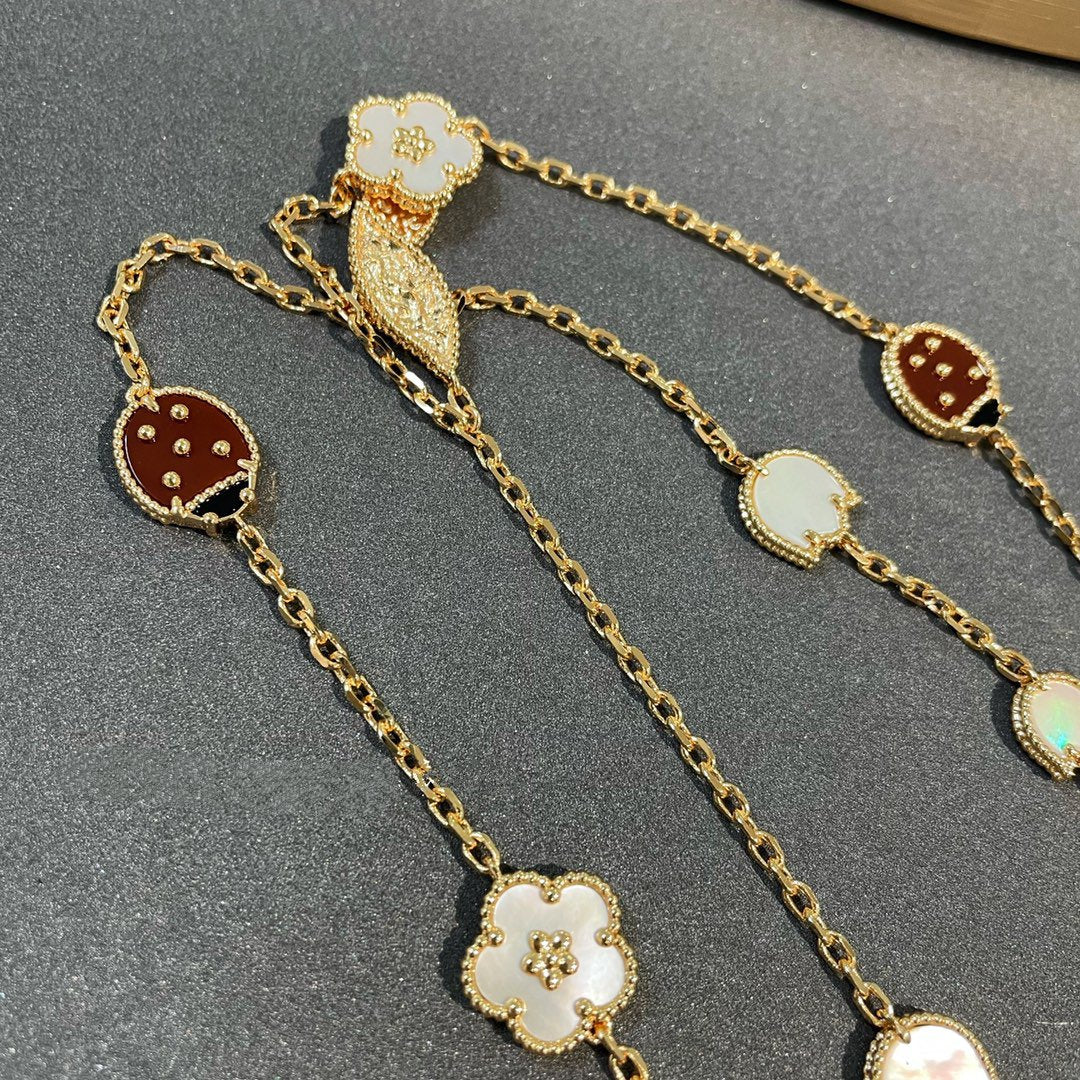 Miro LUCKY SPRING 15 MOTIFS GOLD NECKLACE
