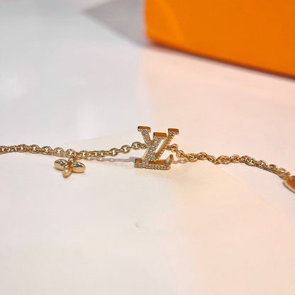 Miro LOGO STAR MOTIF GOLD BRACELET