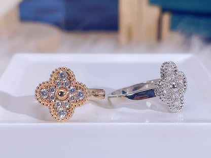 Miro CLOVER DIAMOND RING