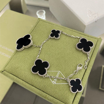 Miro CLOVER 5 MOTIFS SIVLER ONYX BRACELET