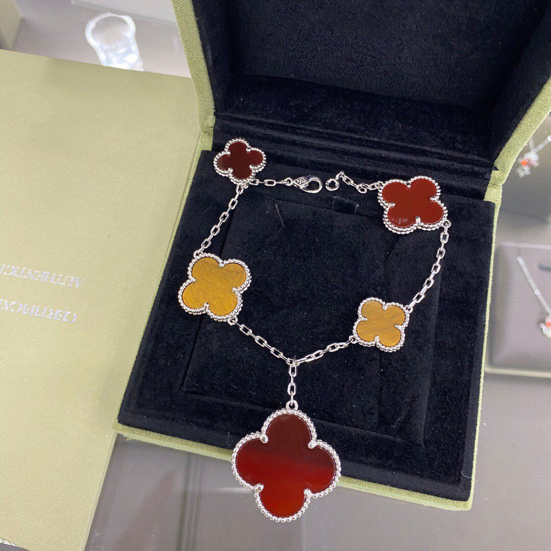 Miro CLOVER 5 MOTIFS SIVLER CARNELIAN TIGER EYE BRACELET