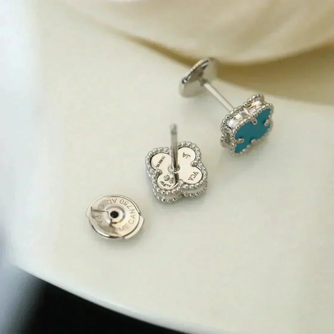 Miro CLOVER MINI 9.5MM ONYX STUD EARRINGS SILVER