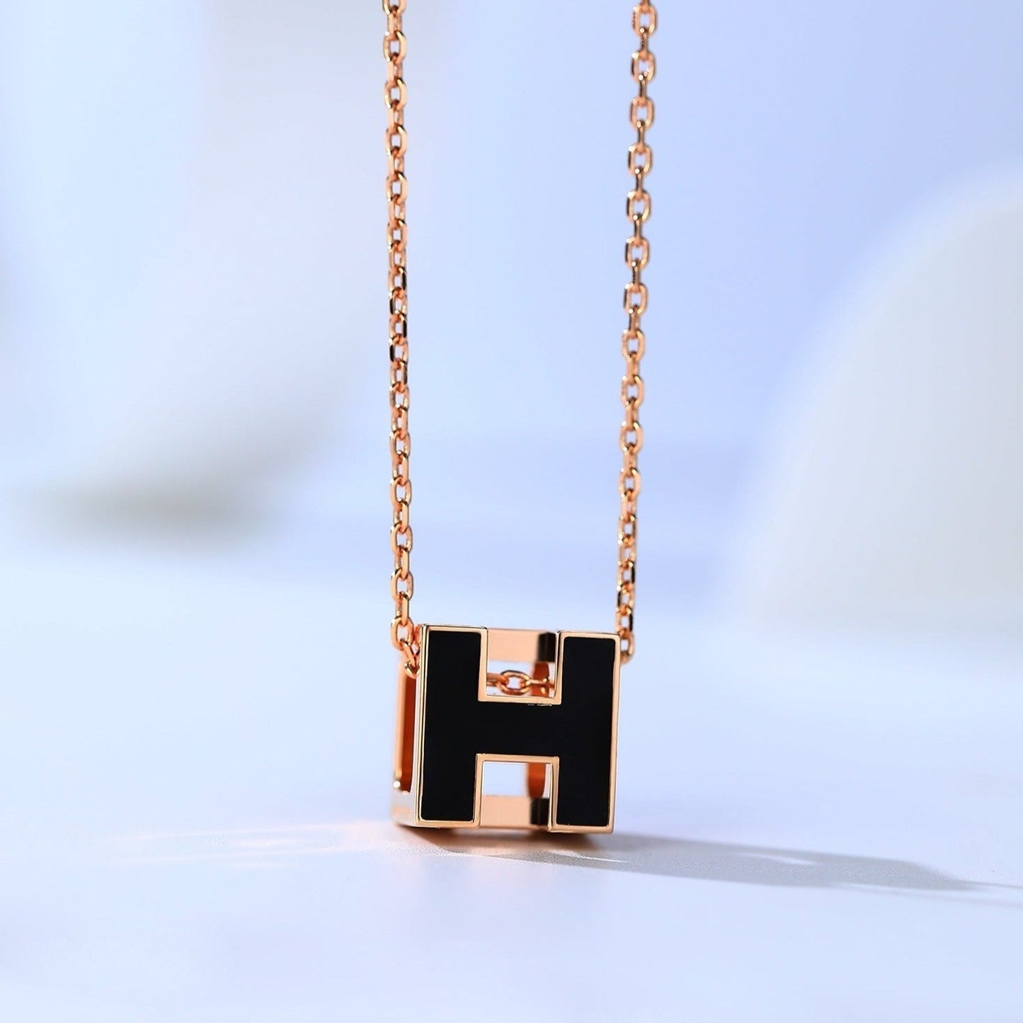 Miro H CAGE PINK GOLD NECKLACE