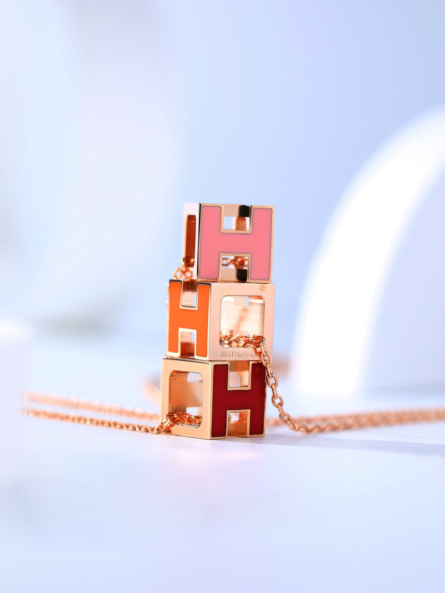 Miro H CAGE PINK GOLD NECKLACE