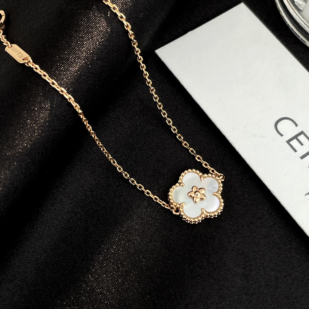 Miro LUCKY SPRING ROSE GOLD MOP BRACELET