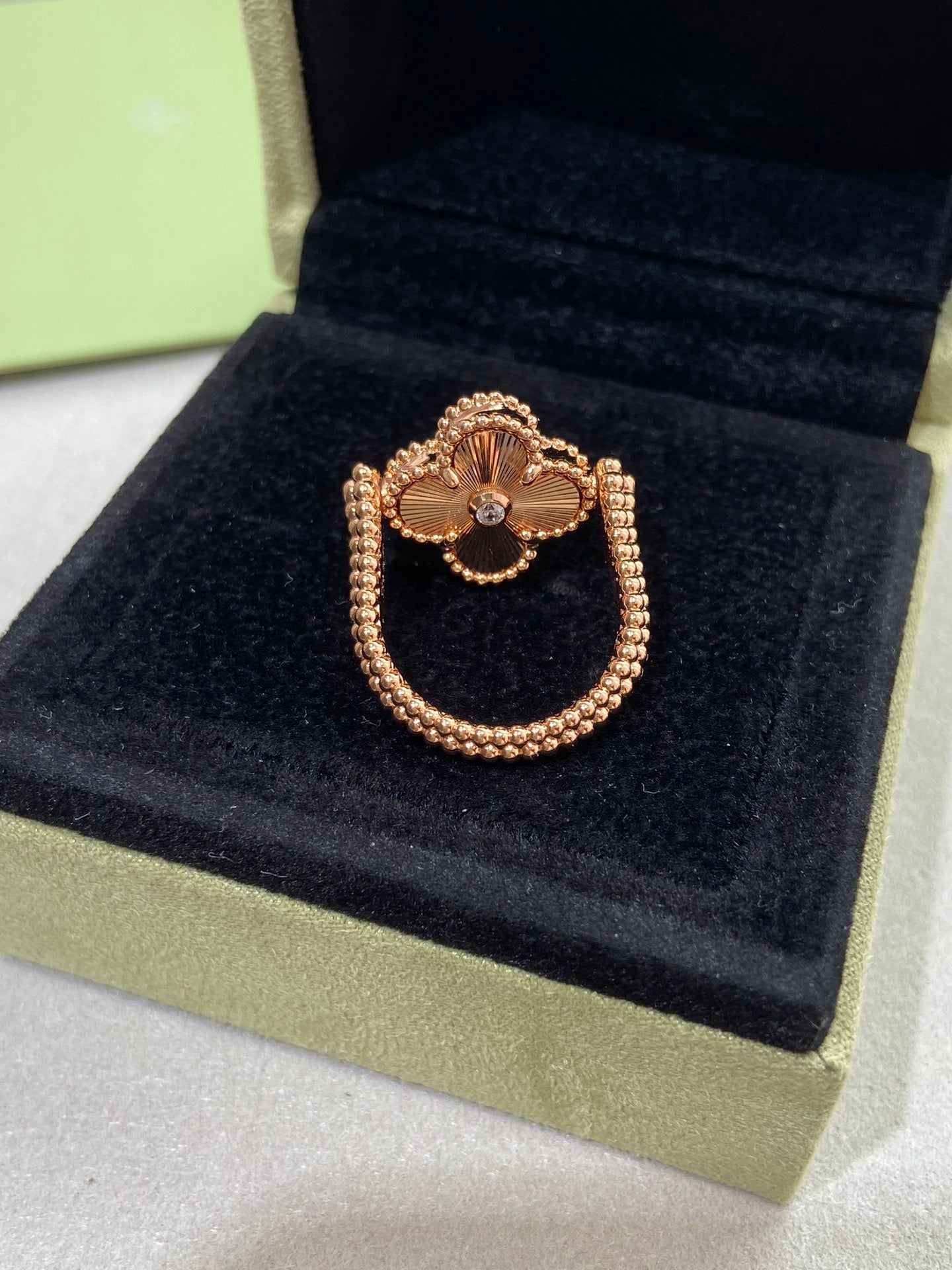 Miro CLOVER RIVERSIBLE ROSE GOLD RING