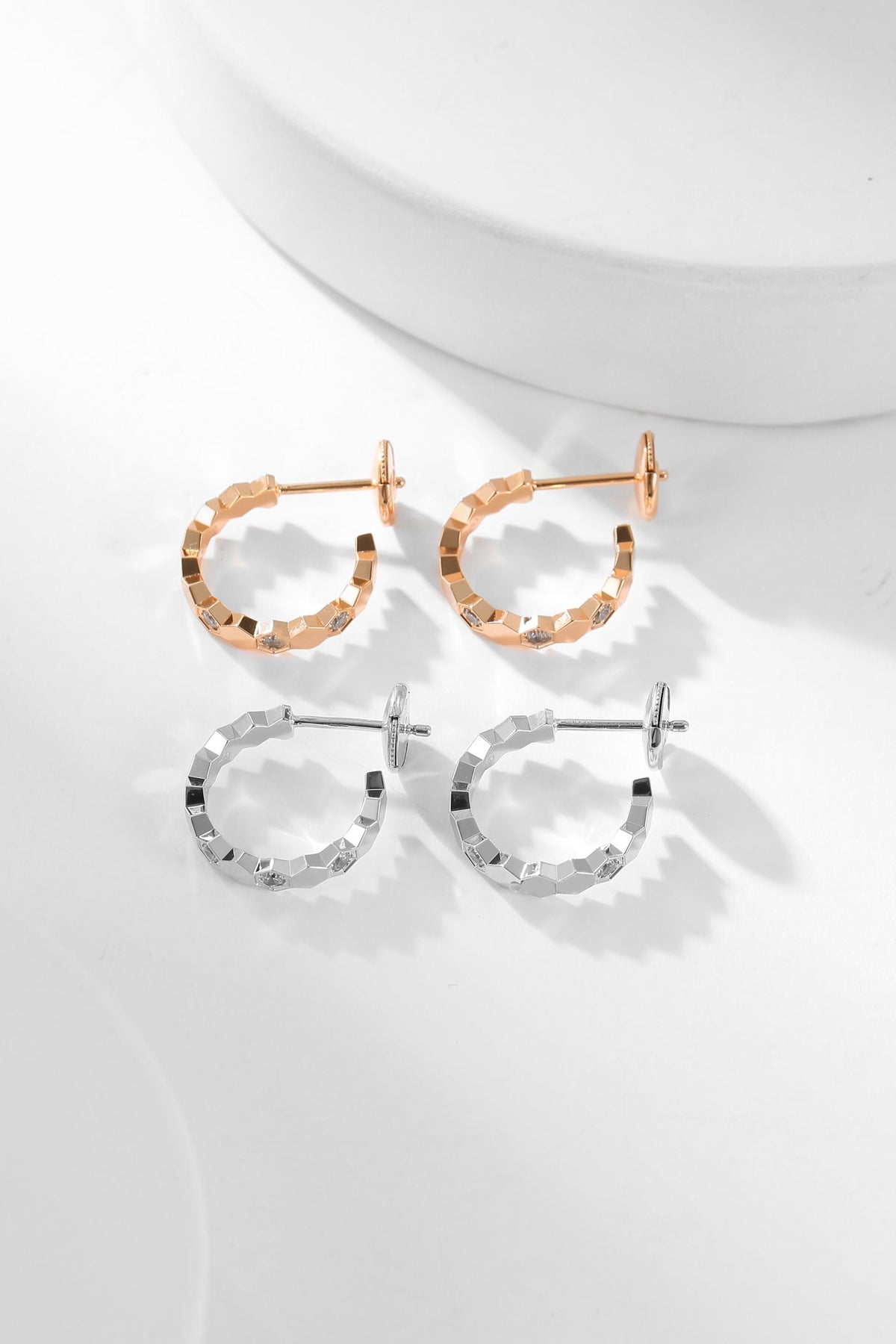 Miro BEE LOVE DIAMOND HOOP EARRINGS
